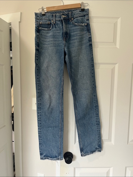 American Eagle Outfitters Denim - American Eagle Outfitters Women’s Straight Jeans